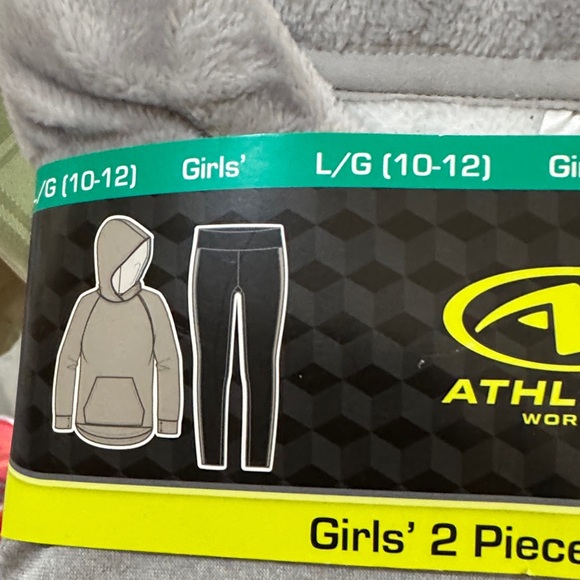Athletic Works Light Gray and black girls 2piece set large 10/12 - Picture 4 of 4